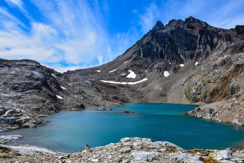 Laguna Cinco Hermanos — Ushuaia