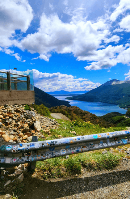 𝔏𝔞𝔤𝔬𝔰 𝔉𝔲𝔢𝔤𝔲𝔦𝔫𝔬𝔰 — excursión en Ushuaia, Tierra del Fuego